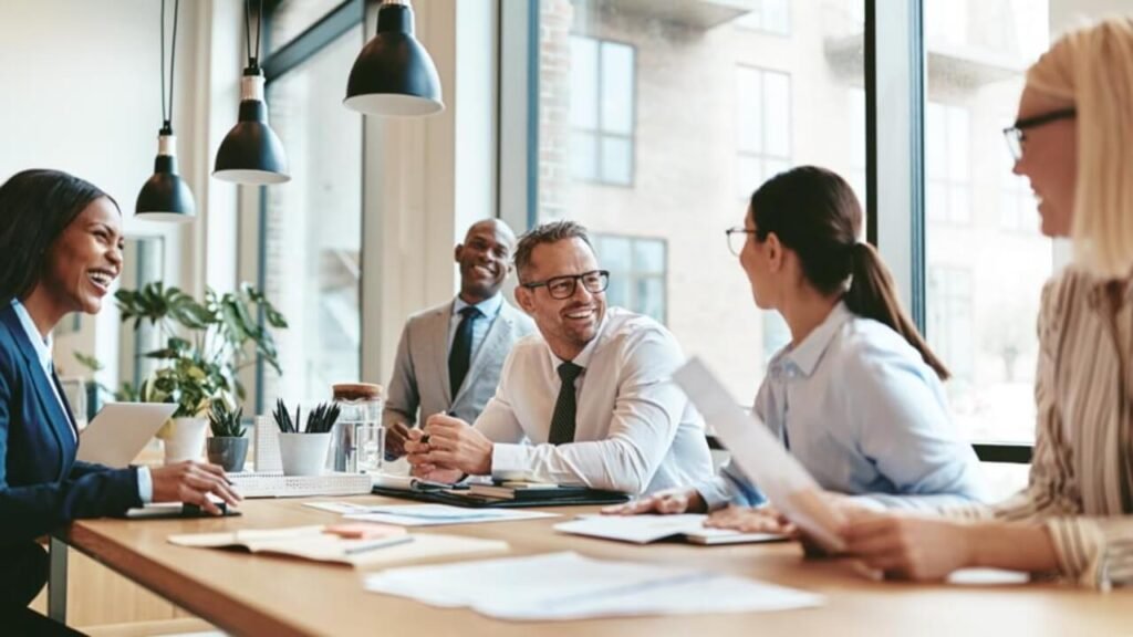 Business in Meeting: How American Professionals Can Raise the level of Workplace Success Business in Meeting